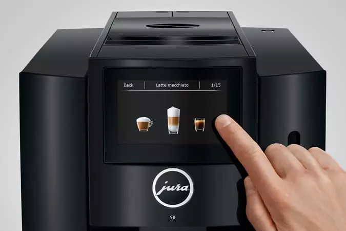 Machine à café D4 JURA double espresso piano black zoom sur l'écran de commande